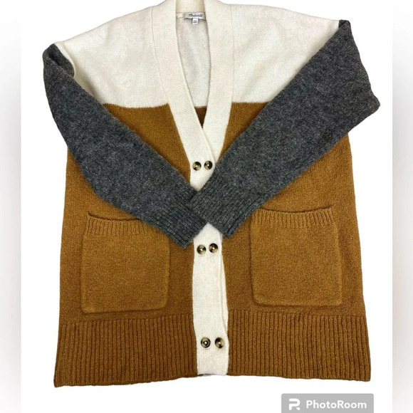 Madewell Allston Double-Button Cardigan Sweater in Colorblock - Size XXS - Picture 2 of 9